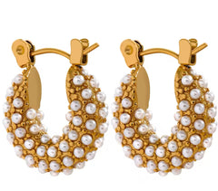 MIA PEARL MINI HOOP EARRINGS