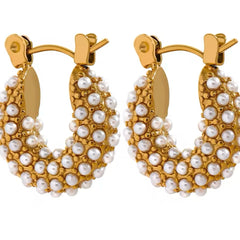 MIA PEARL MINI HOOP EARRINGS