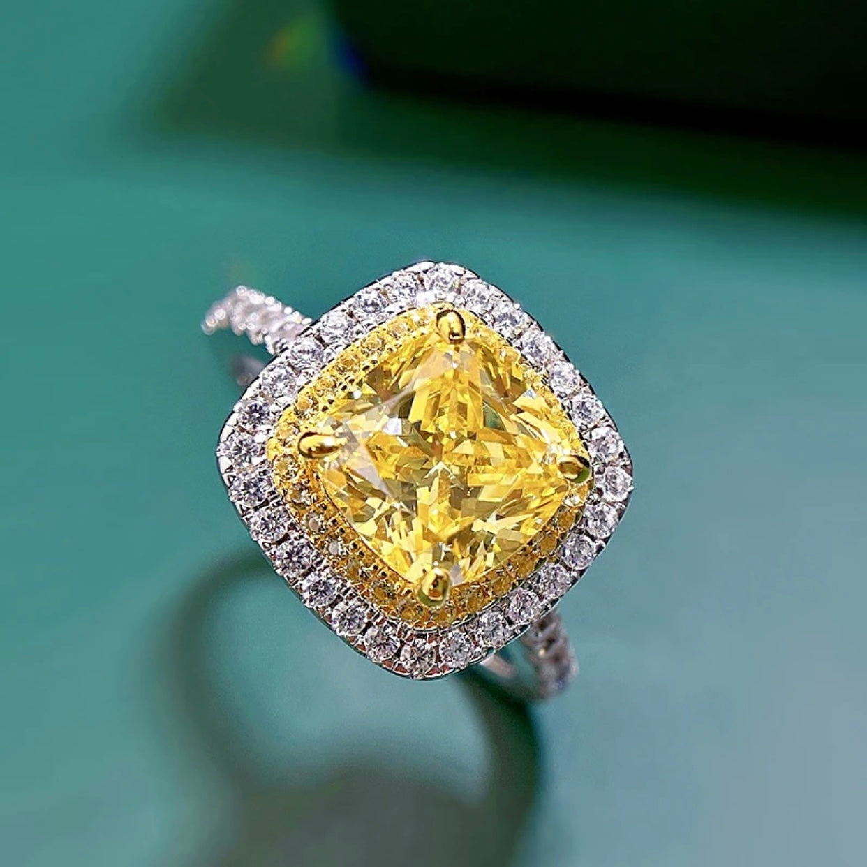 GRACIE STERLING SILVER YELLOW HIGH CARBON RING