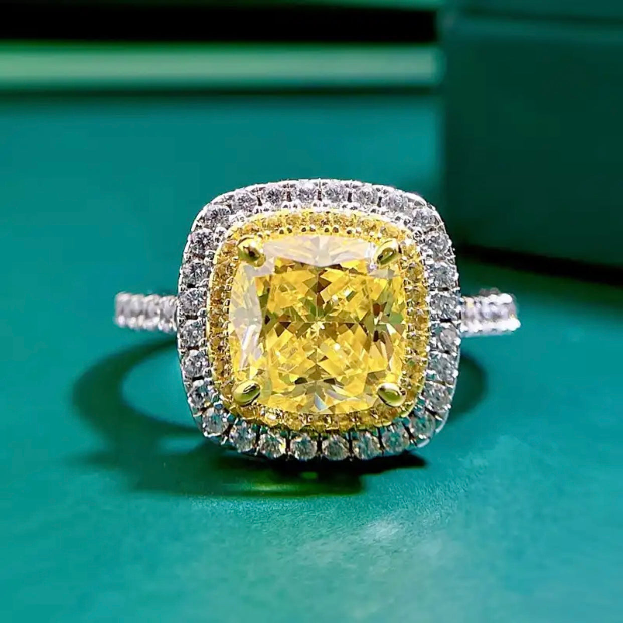 GRACIE STERLING SILVER YELLOW HIGH CARBON RING