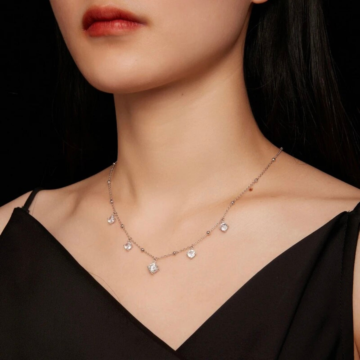 ABELIA STERLING SILVER MOISSANITE CHARM NECKLACE