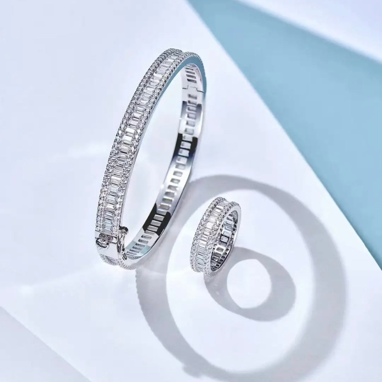 GIADA STERLING SILVER MOISSANITE DIAMOND BANGLE BRACELET