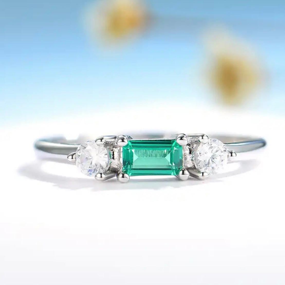 MIA STERLING SILVER EMERALD RING
