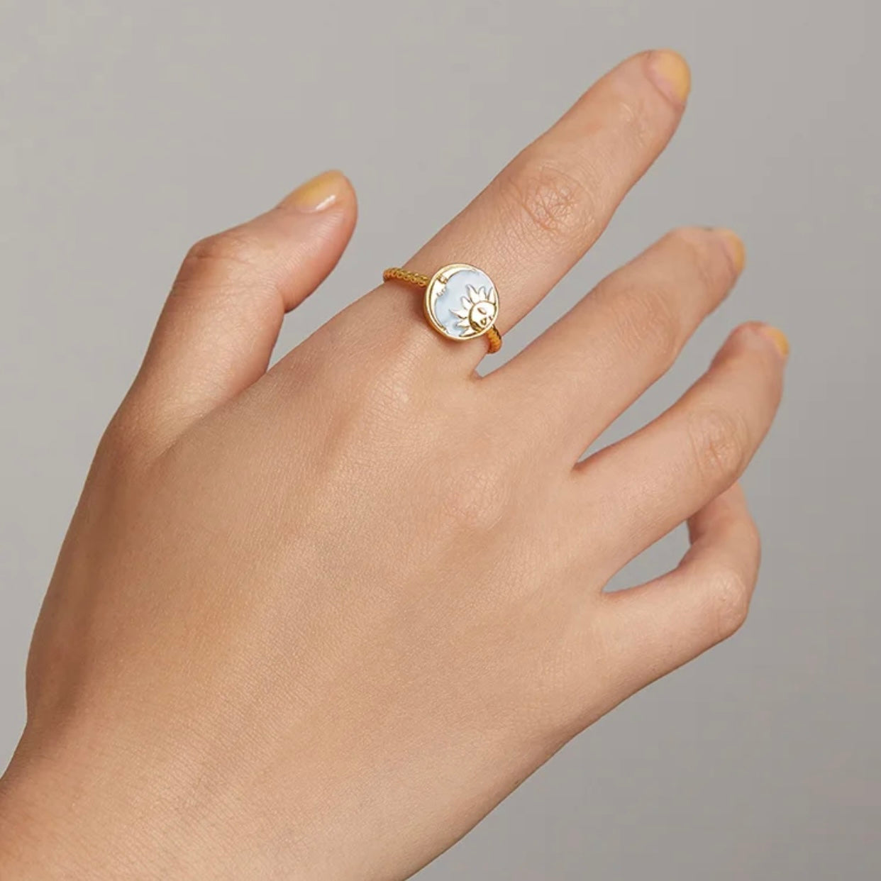 AMBER STERLING SILVER MOON AND SUN RING