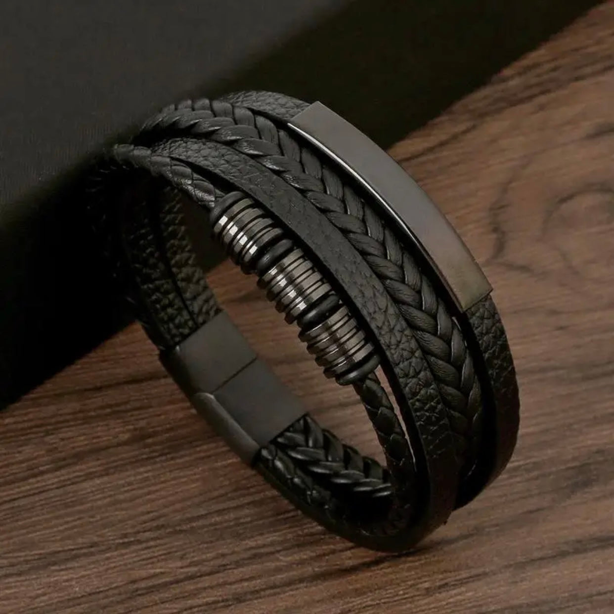 KINGSTON LEATHER TRIO BAND BRACELET