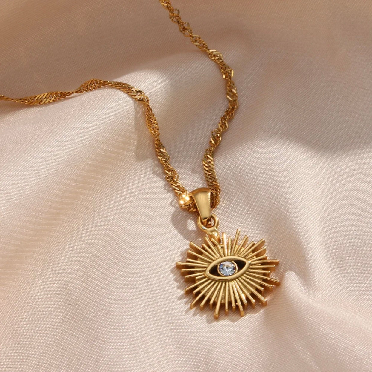 AELIANA EVIL EYE NECKLACE