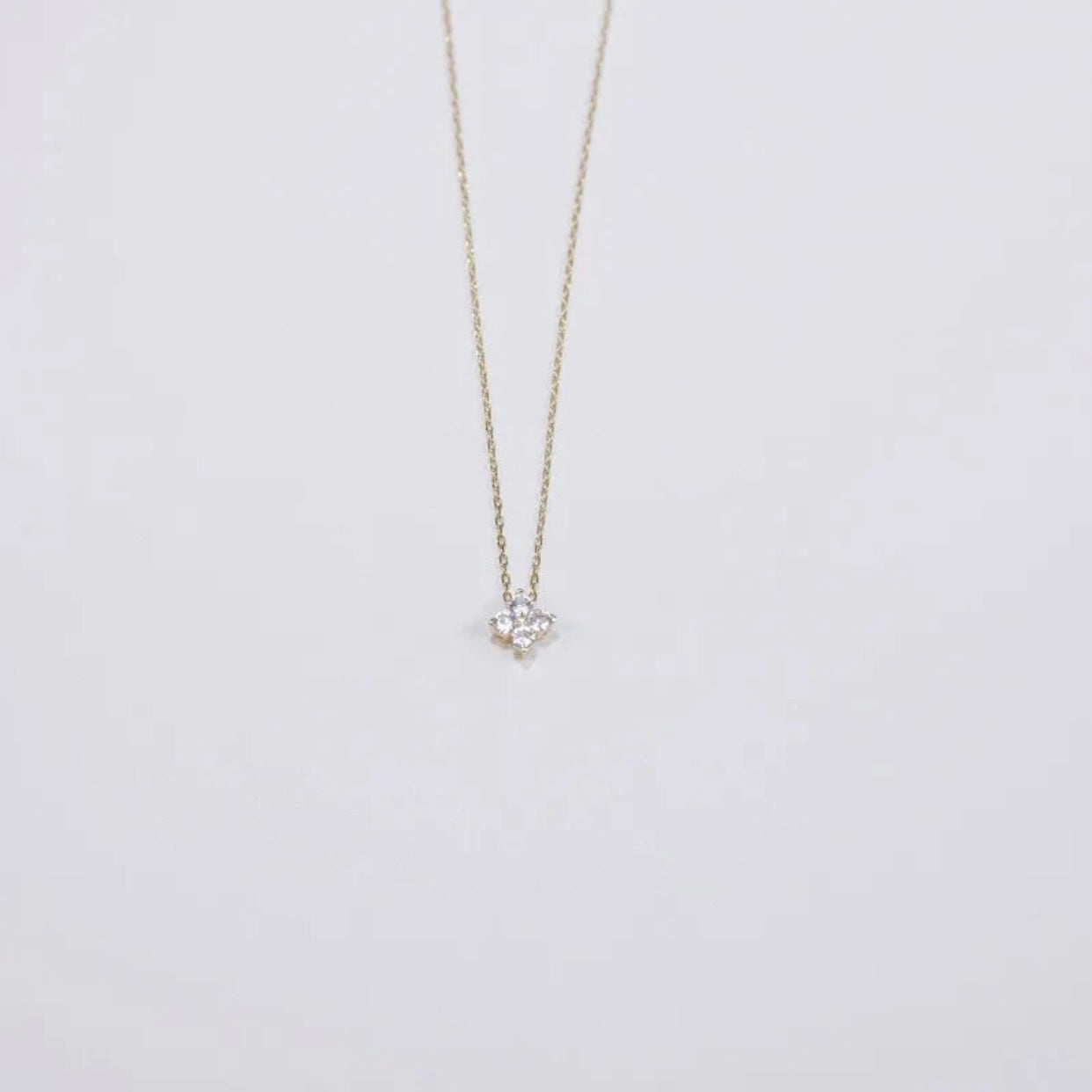 ROXY STERLING SILVER CLOVER PENDENT NECKLACE