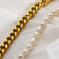 KAIA CUBAN FRESHWATER PEARL NECKLACE