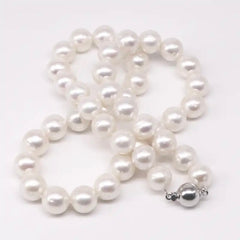 MAISIE FRESHWATER PEARLS NECKLACE