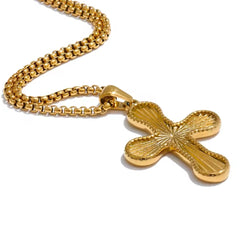 AGOSTINA GOLD CROSS NECKLACE
