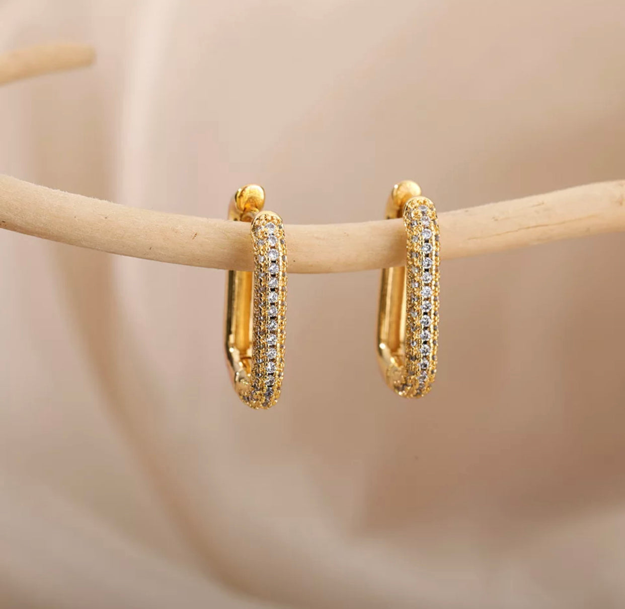 LARISSA HUGGIE SQUARE WITH CZ EARRINGS