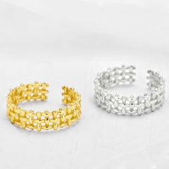 CAMILLA 3 ROW STERLING SILVER CHAIN RING