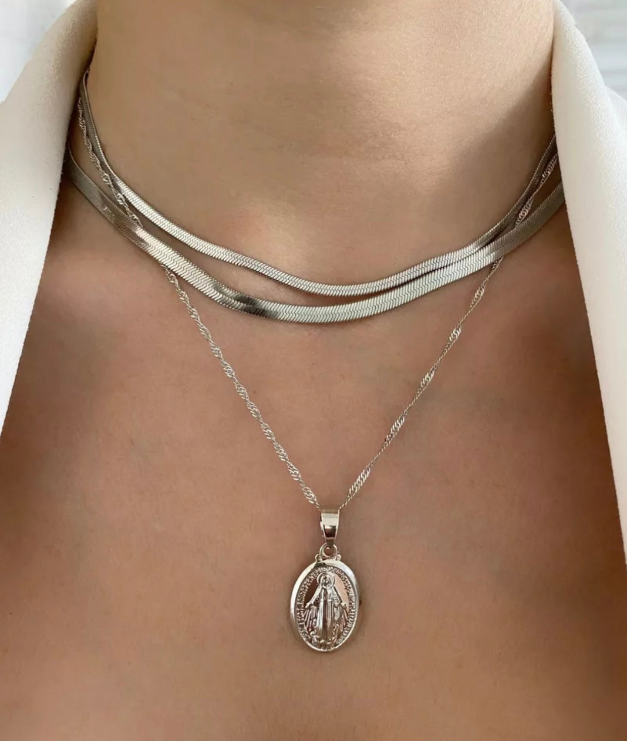 ANTONIA HERRINGBONE SNAKE CHAIN NECKLACE