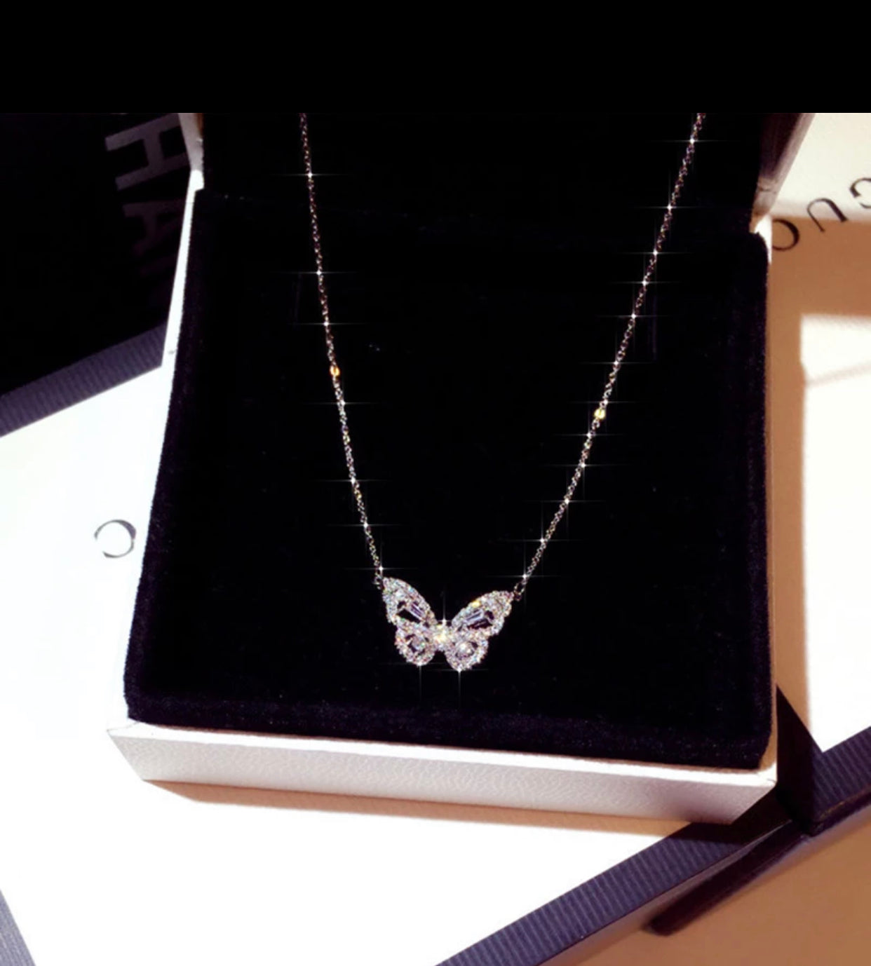 SAVINA STERLING SILVER BLING BUTTERFLY NECKLACE