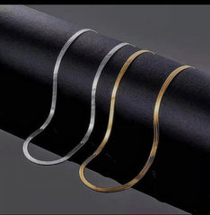 ANTONIA HERRINGBONE SNAKE CHAIN NECKLACE