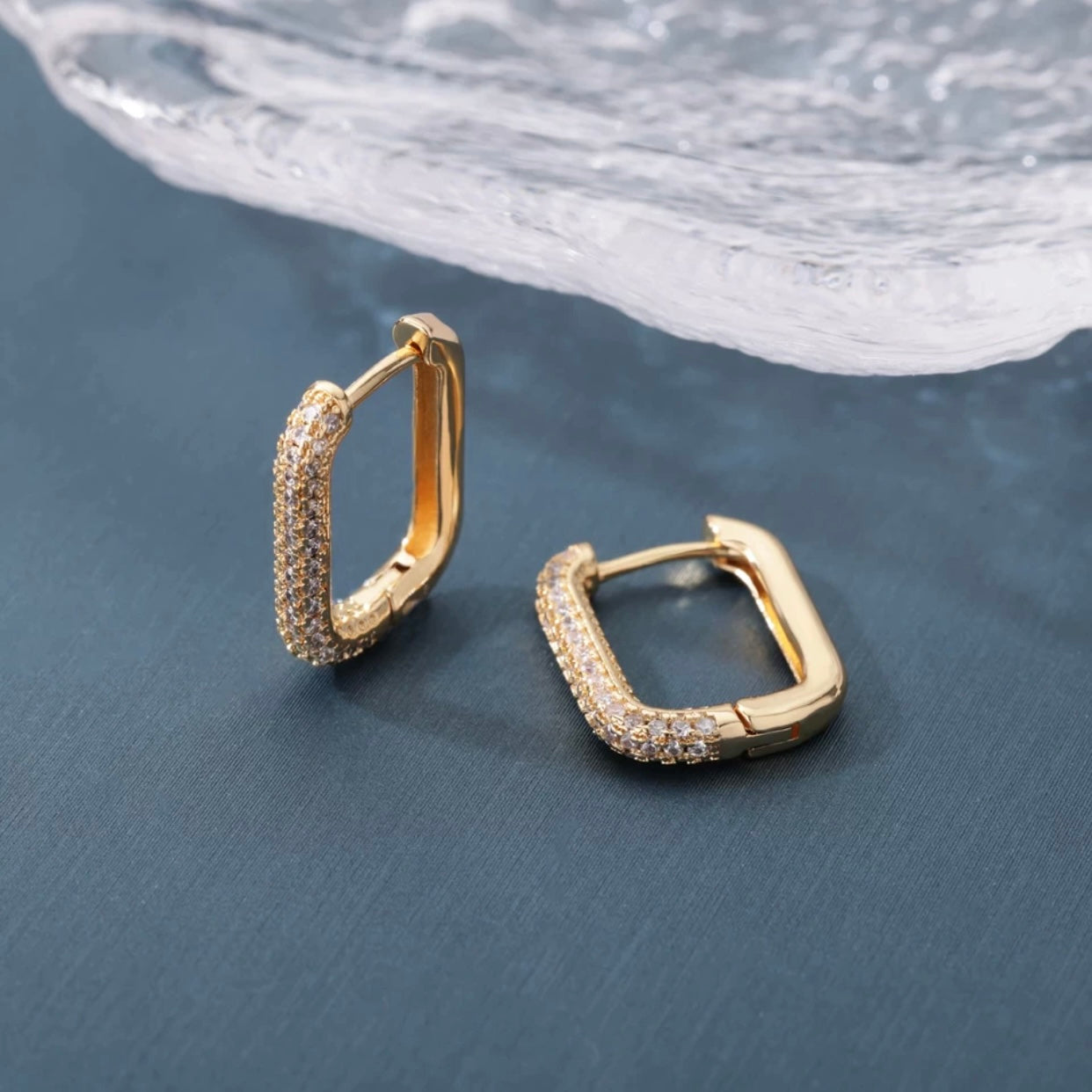 LARISSA HUGGIE SQUARE WITH CZ EARRINGS