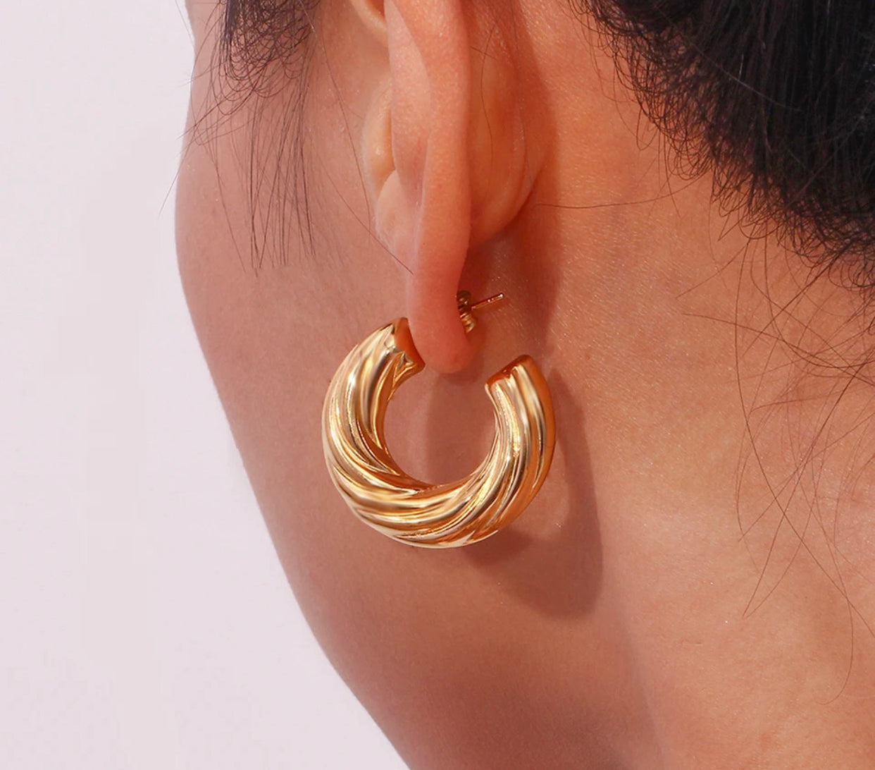 NINETTA CHUNKY TEXTURED EARRINGS
