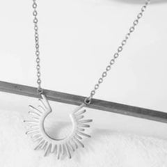 SERAFINA HALF SUN NECKLACE SILVER