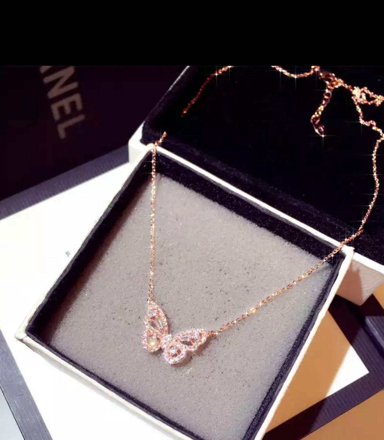 SAVINA STERLING SILVER BLING BUTTERFLY NECKLACE
