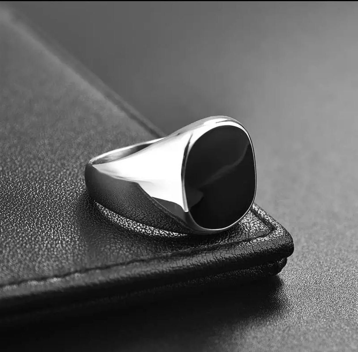 ALLESSANDRO MENS SIGNET RING