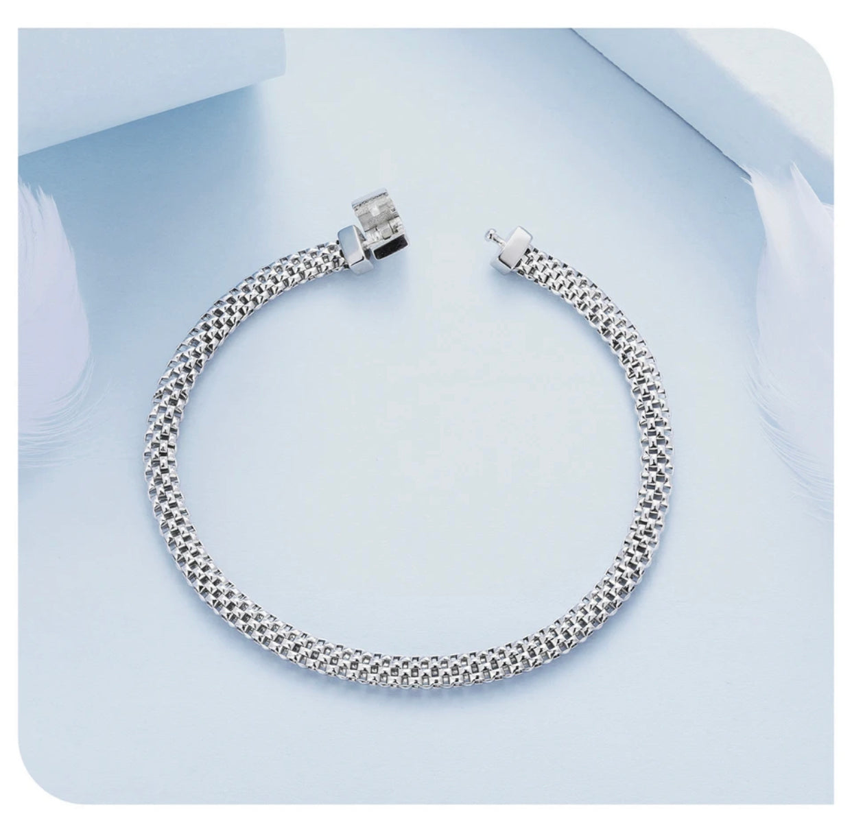 LEANDRA STERLING SILVER KNITTED SQUARE BUCKLE BRACELET