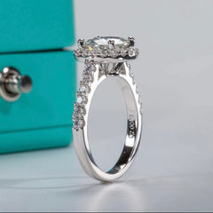 DIAMANDA 2CT MOISSANITE DIAMOND RING