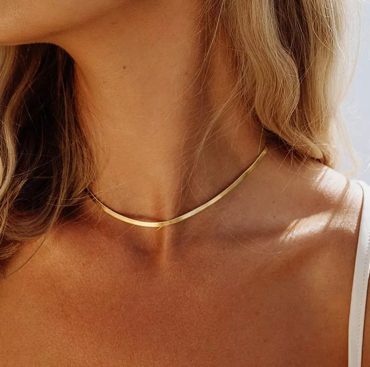 ANTONIA HERRINGBONE SNAKE CHAIN NECKLACE