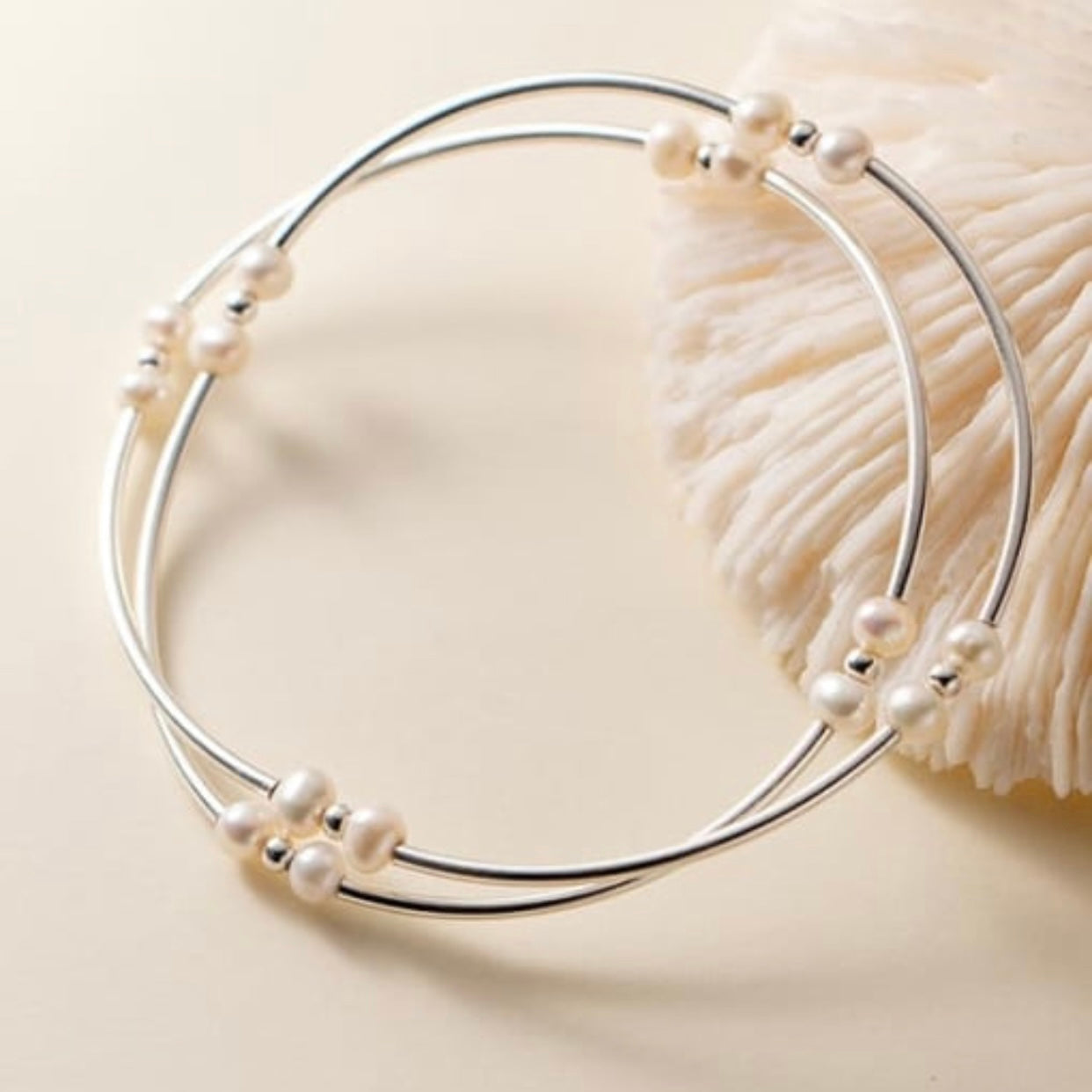 ELYSE STERLING SILVER PEARL BANGLE BRACELET