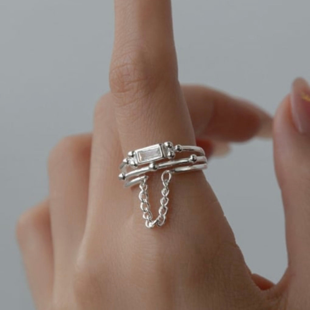 KARIA STERLING SILVER CHAIN LINK PENDENT RING