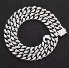 PASQUALINA CUBAN LINK WITH BOX CLASP NECKLACE