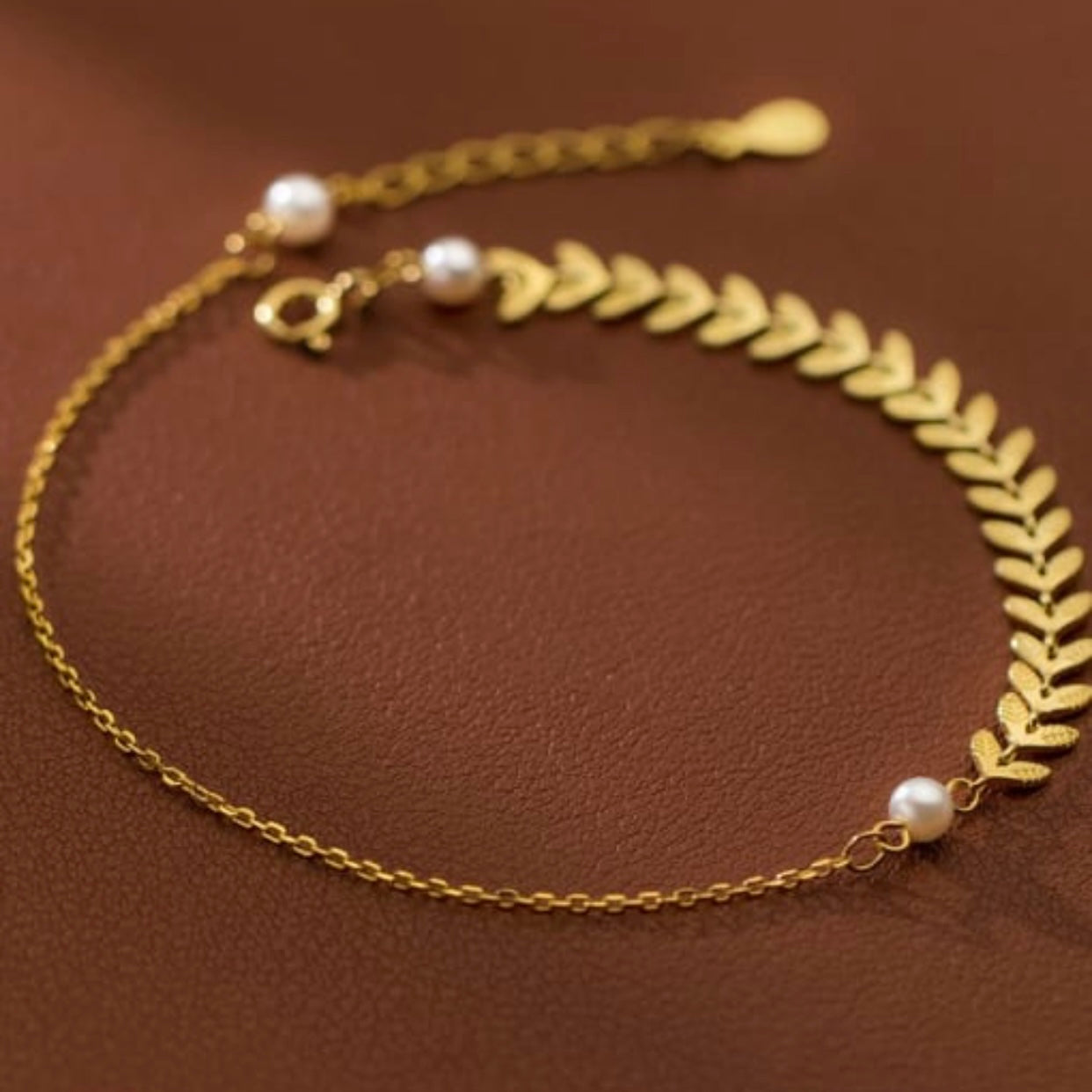 CASSANDRA STERLING SILVER ROMAN LEAF ANKLET