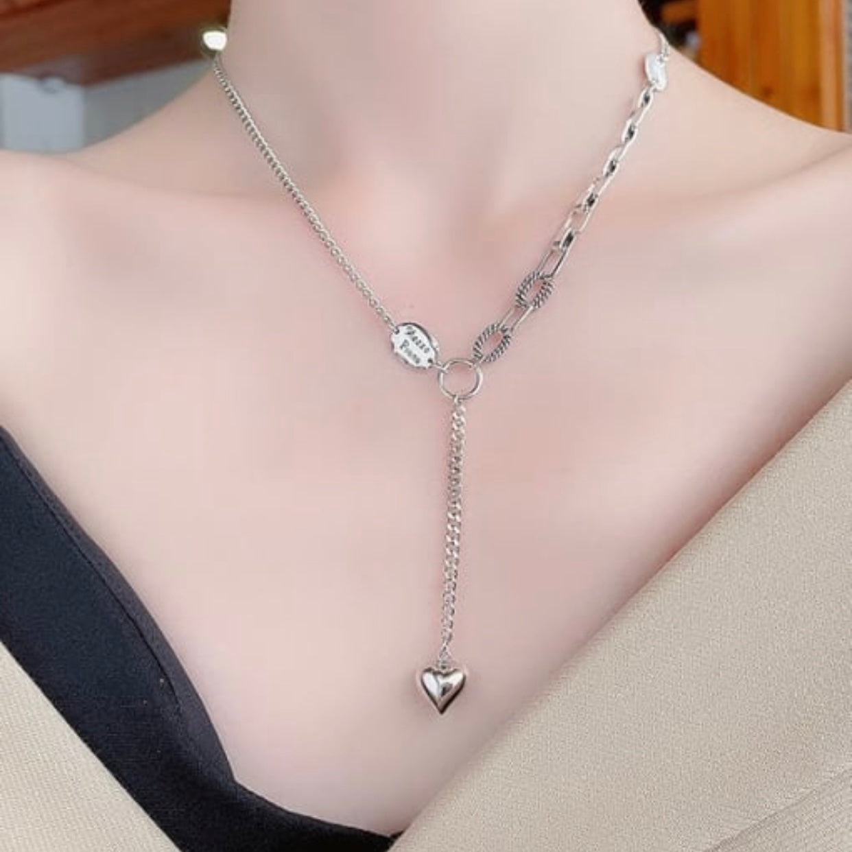 ROSINA STERLING SILVER HEART LARIAT NECKLACE